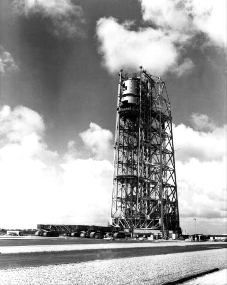 Crawler-transporter