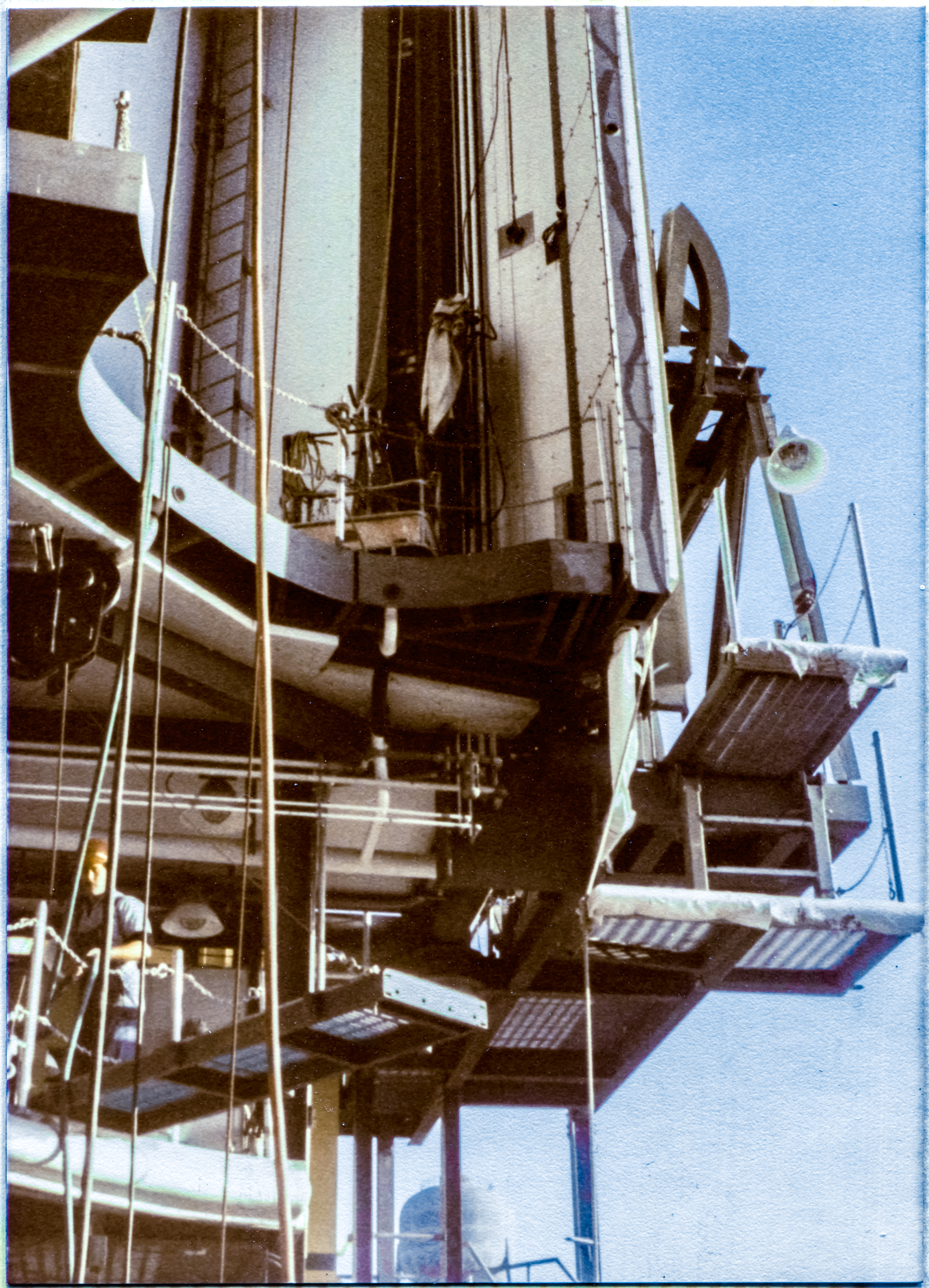 Launch Pad 39-B Construction Photos - Space Shuttle - Page 32